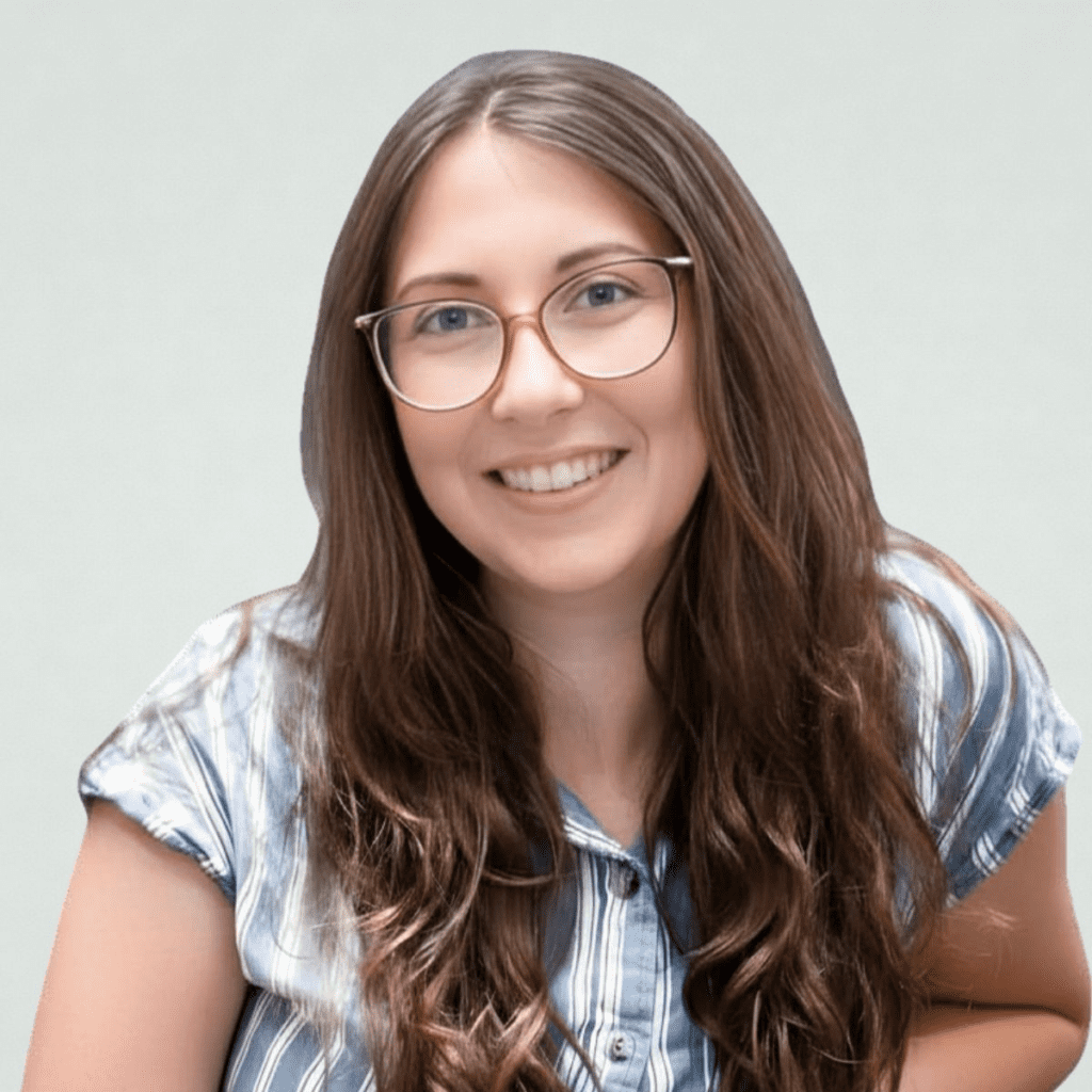 Stephanie Psychotherapist Atlas Therapy Windsor Headshot